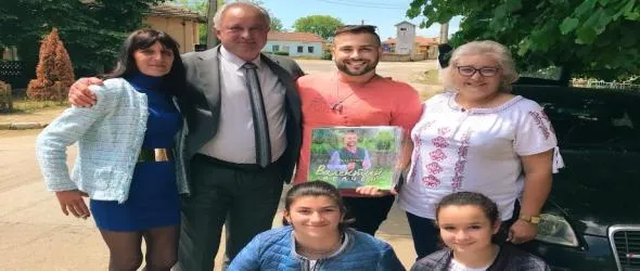 Валентин Велчев на бис в Паскалевец, пи самодивска ракия