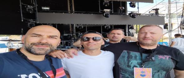 Анимационерите са българският гост на концерта на Fun Lovin‘ Criminals в София.Come Find Yourself
