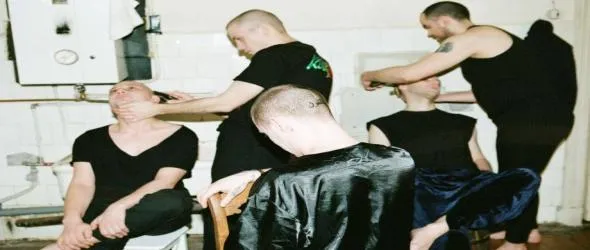 "Новое новое" - дарк уейв от Shortparis в часа на Плешивото куче. Още: Гошо Минчев, Желко Бебек и Бернхард Бринк