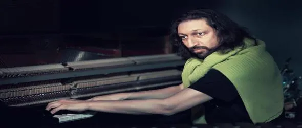 Виртуoзният джаз пианист Роман Столяр (Новосибирск/Берлин) в Пловдив и София