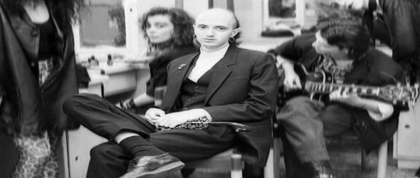 Език свещен на моите деди... Плешивото куче брои буквите Му в ефир, черпи с музика за ЧРД