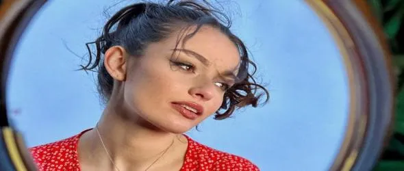 Отново на училище с радио N-Joy. Поли Генова, Tino, Mona, Vall, Iskrata и други на концерта в Южния парк