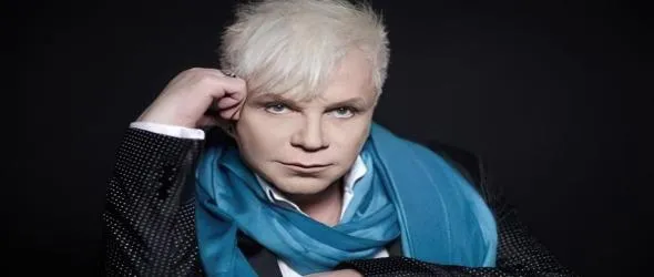 Две години без "Детето на порока". И голям стилов букет от Плешивото куче в поредния епизод на меломанското предаване