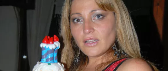 Еми Стамболова спи с борец!