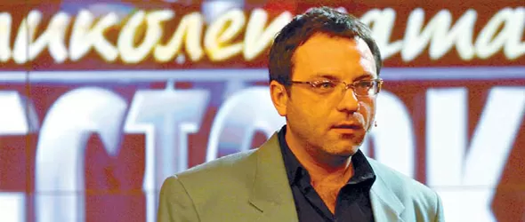 Ангел Заберски-син реже лентата на партито за Аполония 2008