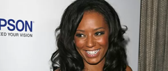 Мел Би ще вдига втора сватба с мъжа си