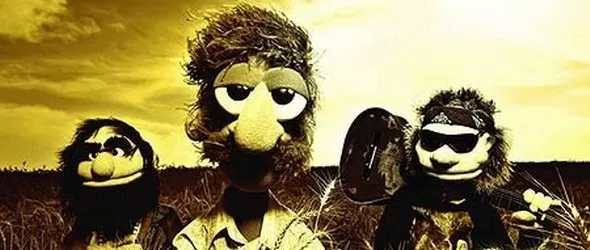 Група кукли подгряваха за Дийп Пърпъл в Тел Авив