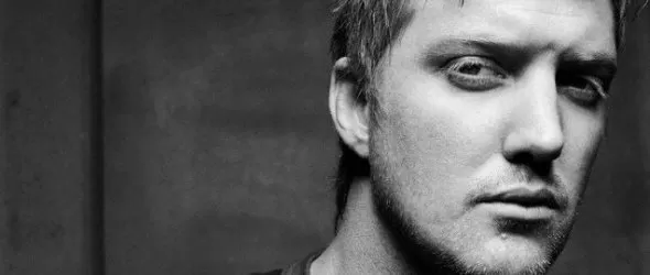 Джош Хом: Добре дошли в цирка Игълс Ъф Дет Метъл!