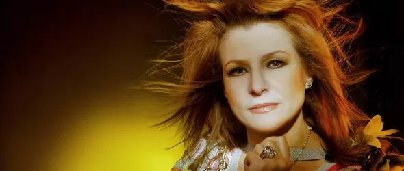 Мими Иванова закъса с нова кола