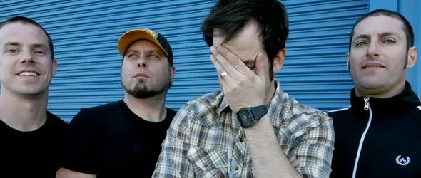 Свети Валентин с американски пънк и шест родни банди