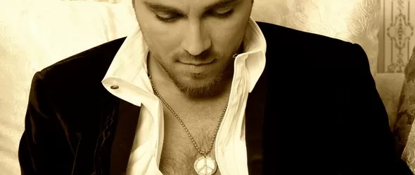 Миро влиза в дупките по софийските улици