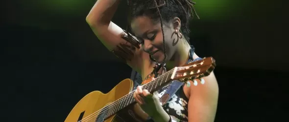 Свършиха промоционалните билети за Сара Тавареш и Ана Моура!