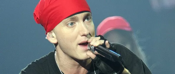 Еминем: Елтън Джон ме спаси от наркотиците