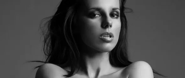 Анн-Джи с нова визия