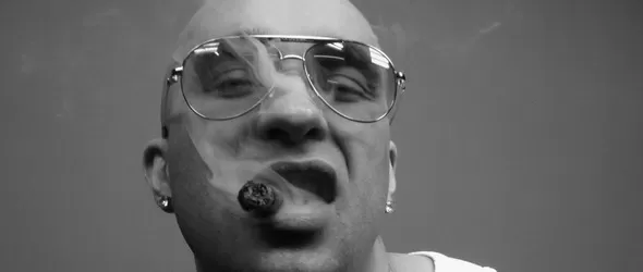 Big Sha стана писател