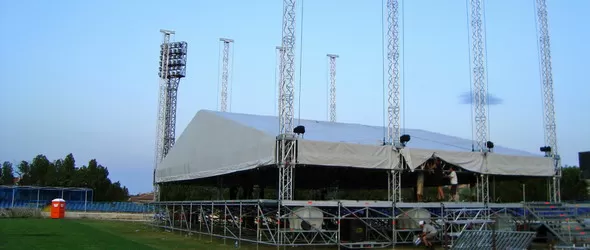 Започна строежът на сцената за Калиакра Рок Фест 2009