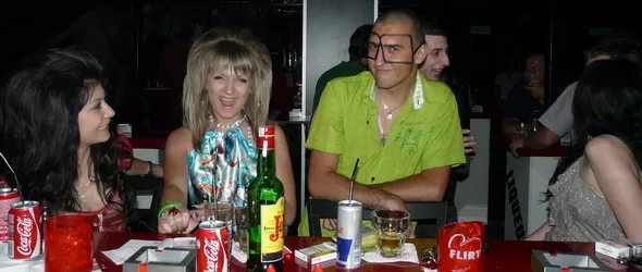 Liqueur по ноти наливат в Добрич до 15 август