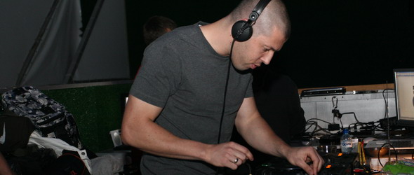 DJ Дончо вдига купона по Alpha радио от Xtravaganzza