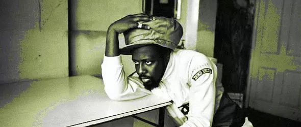 Уайклеф Жан тръгна на училище