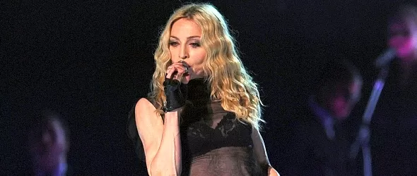 Мадона: Ледена баня, иглотерапия и продължаваш напред