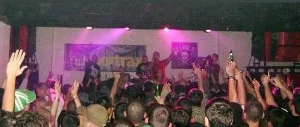 Фънкуубийст и Дилинкуент Хебитс: Кактуси без бодли и боцкав рап