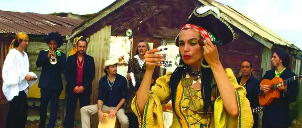 Български ритми и нашенска кухня в Чевермето за Охос Де Брухо