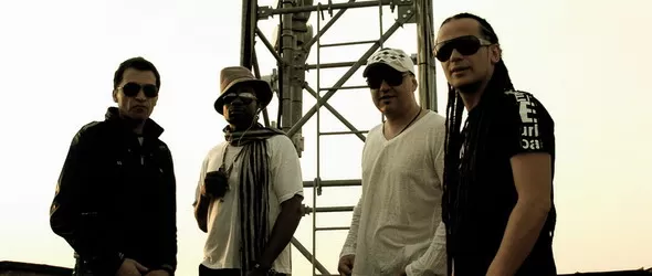 Tri О Five със секси визия и ново видео