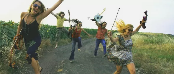 Както крещиш: Силует представят първо видео