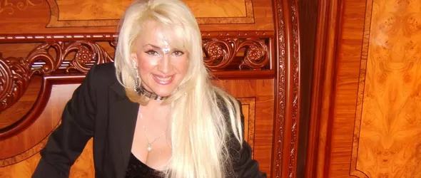 Сашка Васева очаква Бойко Борисов в Гранд де Лукс