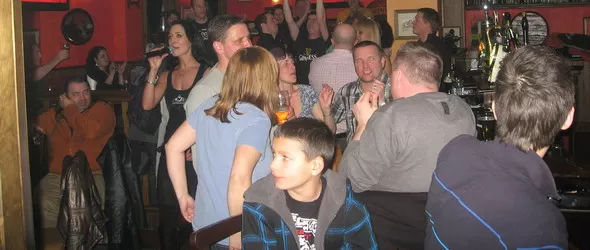 Ани Лозанова увесели купона на J.J. Murphy’s