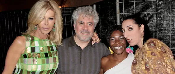 Eкзотични музиканти подкрепят Конча Буйка на шоуто й у нас