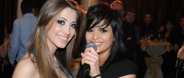 Преслава се развихри на купона на братя Диневи