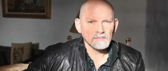 Брендън Пери (Dead Can Dance) идва с 4-членен бенд за концерта