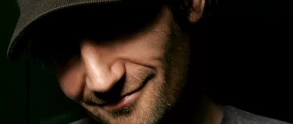 Дани Хоуелс завърта в Ялта на 20 март