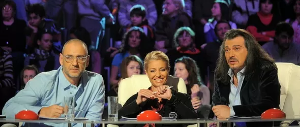 Хилда Казасян - любимка в журито на България търси талант