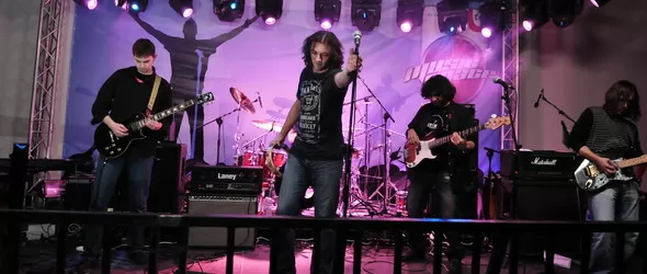 Saltriver забиват акустично за Часът на Земята