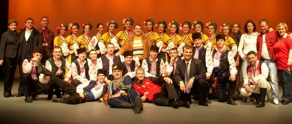 Ограбиха и ансамбъл Българе