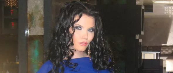 Теодора изигра любовницата все пак