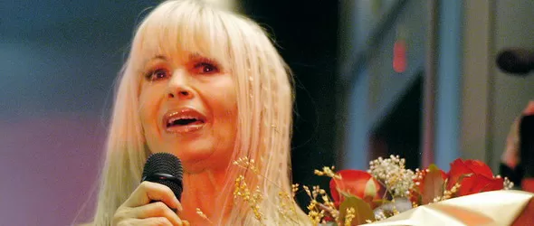 Лили Иванова проси пари от Вежди Рашидов