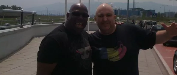 Карл Кокс кацна в София