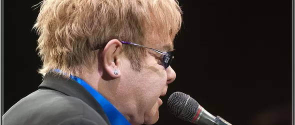 Вегетариански ястия и колекционерски бели вина за сър Елтън Джон