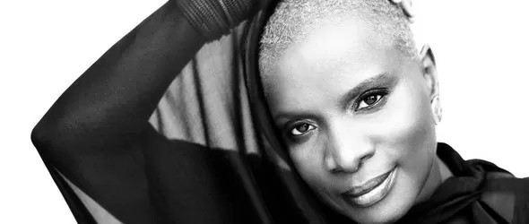 Анджелик Киджо в България. Гласът като пустинна буря