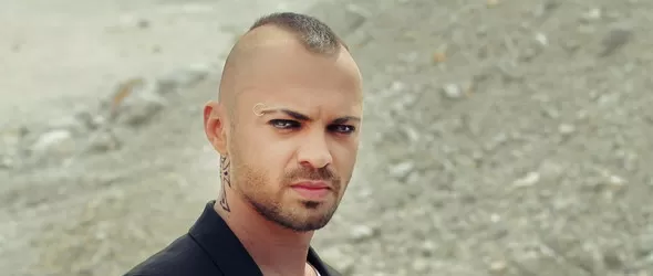 Стоян Петров пее Линкин Парк