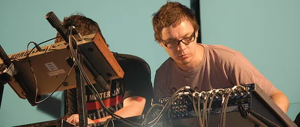 Култовото дуо Трафик за ЧРД на Cacao Beach