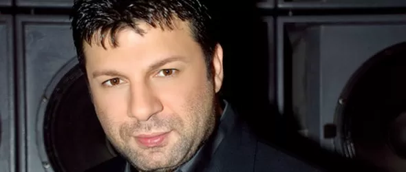 Тони Стораро с балкански хит