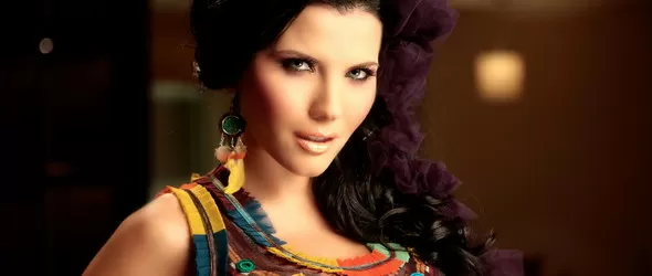 Теодора записа дует с DJ Джери