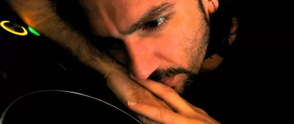 Скандалната Даниела Арнаут и DJ Таркан закриват сезона на Cacao