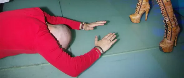 Камелия замесена в предложение за брак