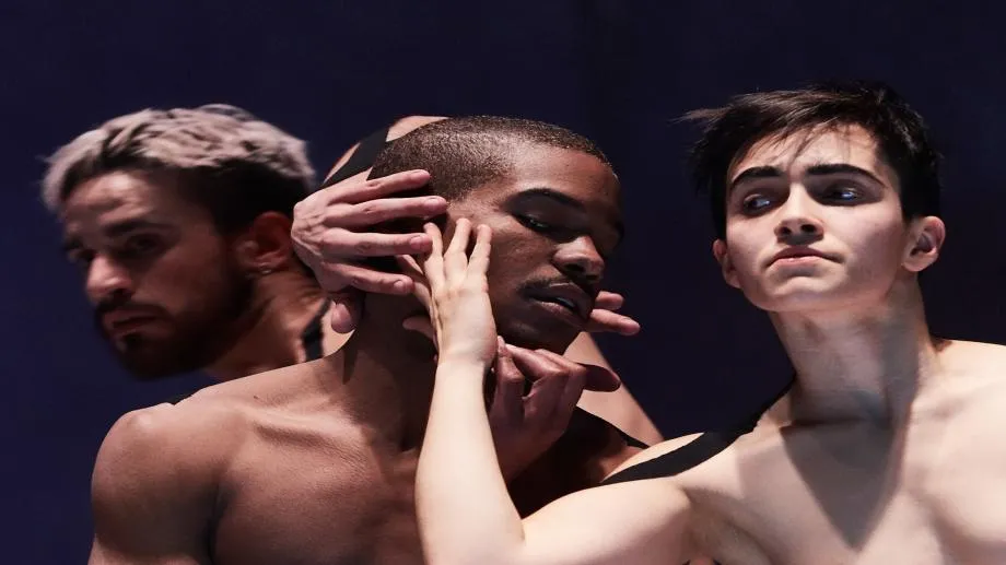 Звездата на португалската танцова сцена Марко да Силва Ферейра закрива One Dance Week 2022