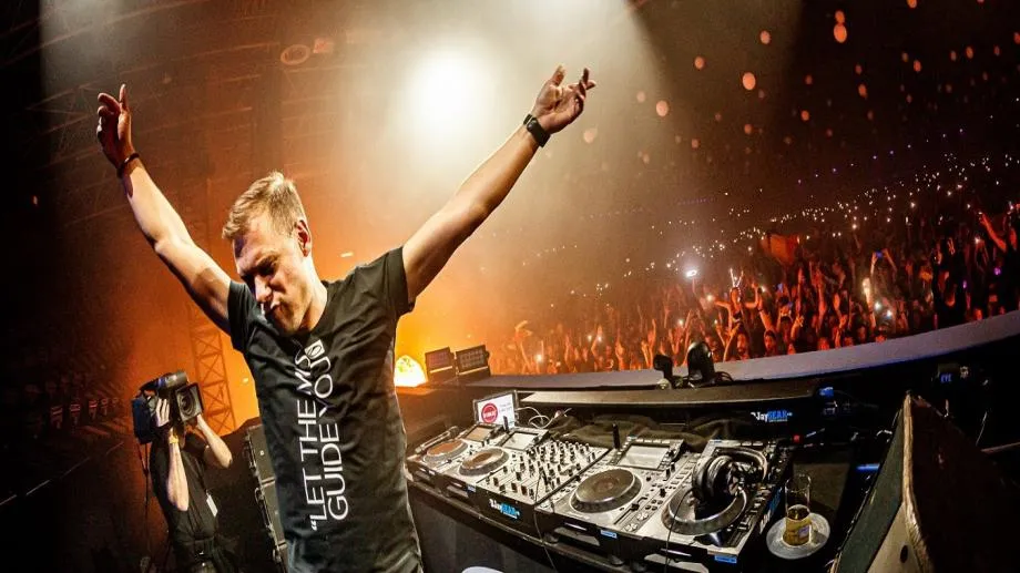 Skepta и Armin Van Buuren пристигат за първото издание на Solar Plovdiv 2022